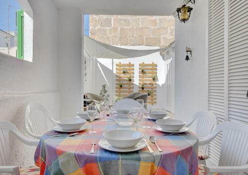 Alvaro Oliver House