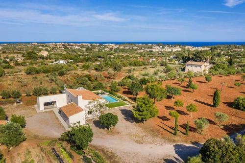 Villa Can Lloren�