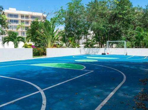 D304 � Incredible 2br Apartment-pool & Jacuzzi