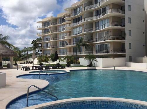 D304 � Incredible 2br Apartment-pool & Jacuzzi