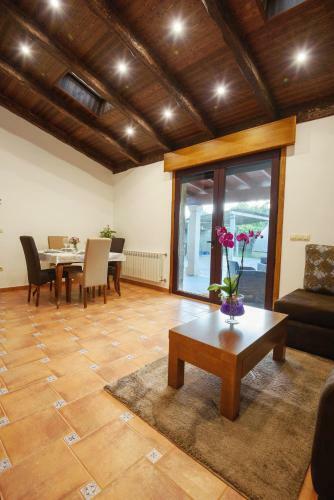 Casa Velha