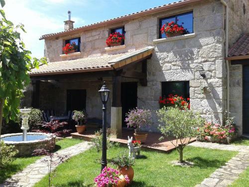 Agroturismo O Lar De Sara