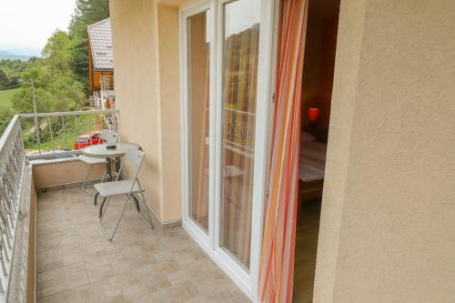 Apartments Crvena Jabuka 1