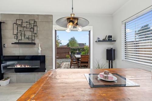 Mahina Magic - Mount Maunganui Holiday Home