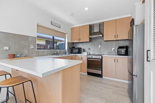 Mahina Magic - Mount Maunganui Holiday Home