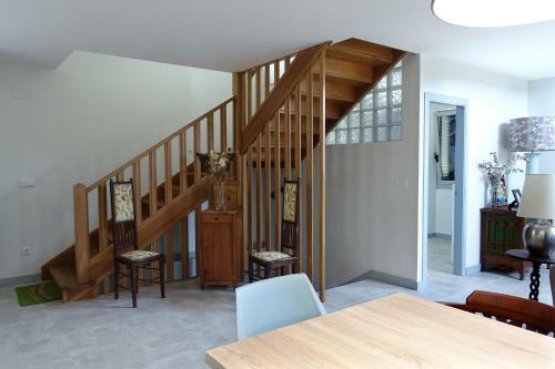 Bat�n - Preciosa Casa En El Valle Del Saln�s