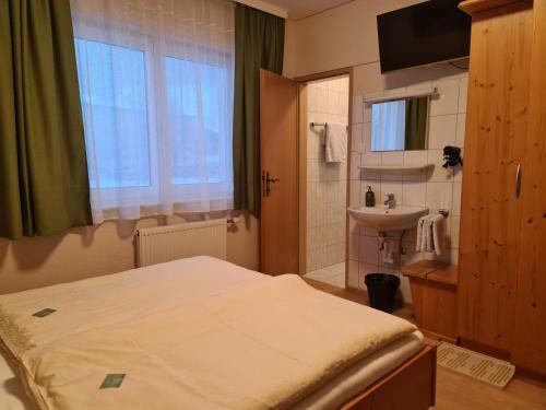 Hostal Fr�hst�ckspension Klein Und Fein
