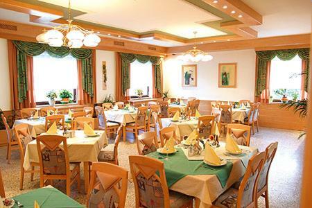 Hostal Gasthof Gutmann