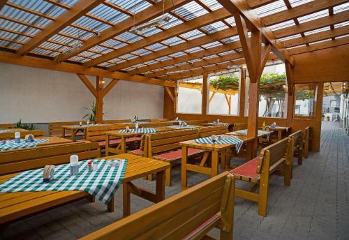 Apartamentos Apetlon'er - Heurigerpensionboehm