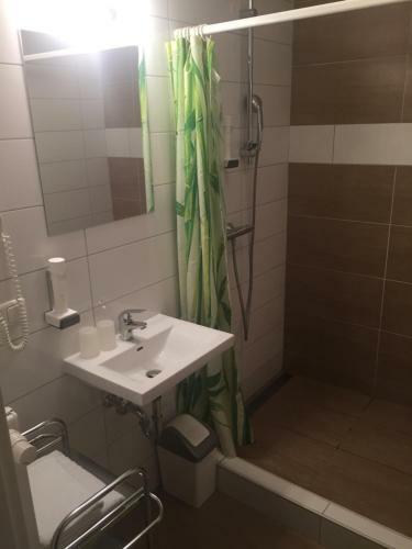 Hostal Pension Sunnseitn