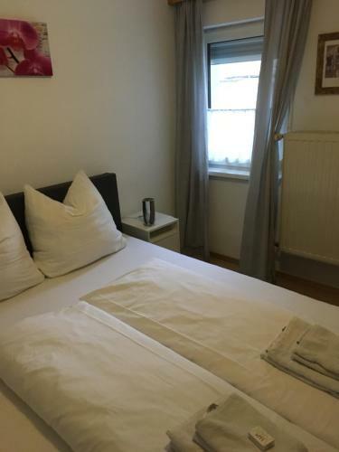 Hostal Pension Sunnseitn