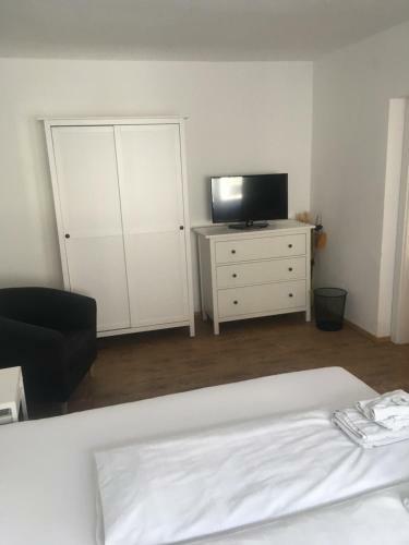 Hostal Pension Sunnseitn