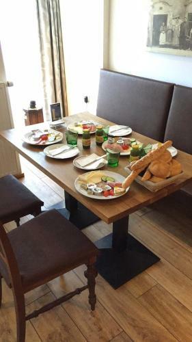 Hostal Pension Sunnseitn