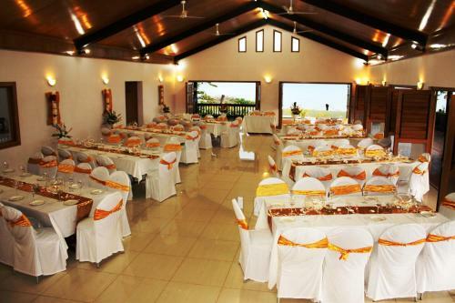 Hotel Anchorage Beach Resort
