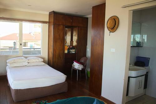 Hotel Tropic Of Capricorn