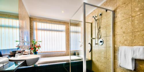 Tanoa Plaza Hotel