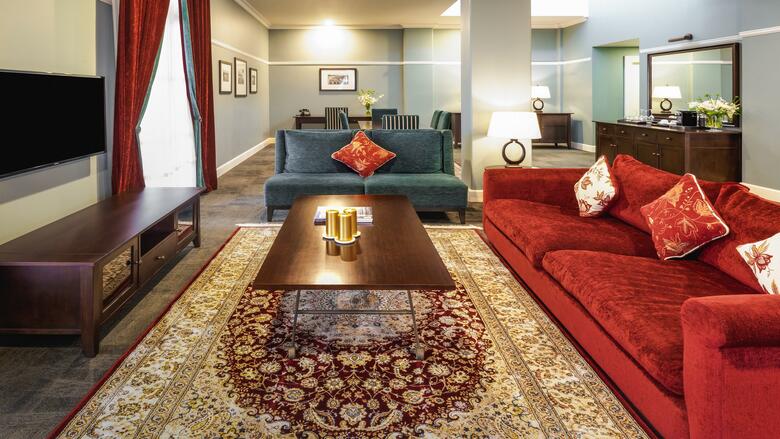 Grand Pacific Hotel