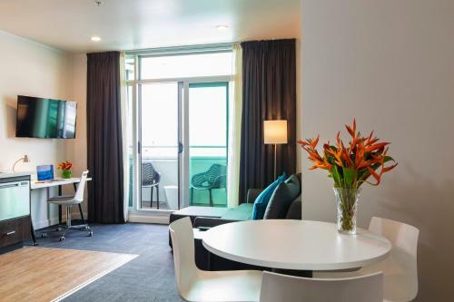 Apartamentos Quest Suva