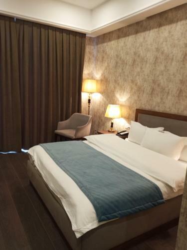 Macara Sheki City Hotel