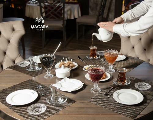 Macara Sheki City Hotel