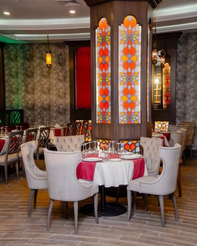 Macara Sheki City Hotel