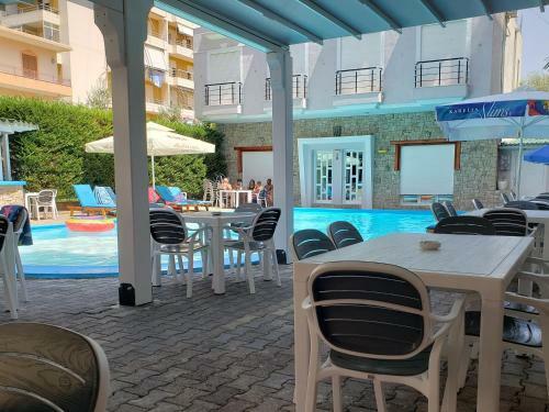 Orikum Apartments