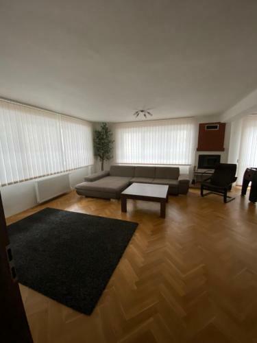 Villa Apartm�ny Laura
