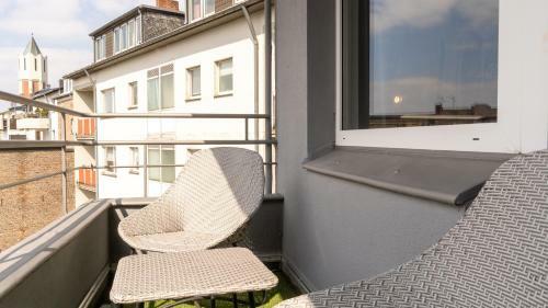 Ginius Homes - Oriental City Apartment