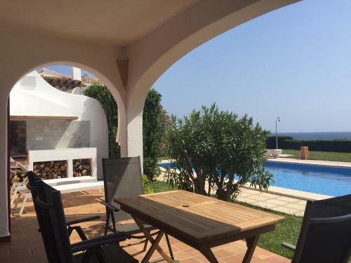 Apartament Cala Mar�al