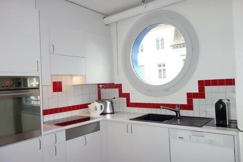 Exclusive Central Apartment