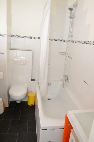 Hostal Guesthouse Casa Esperanza Basel