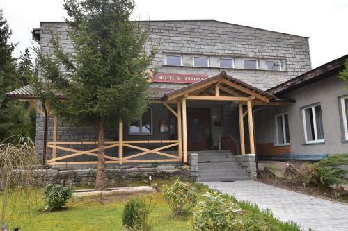 Hotel U Pralesa