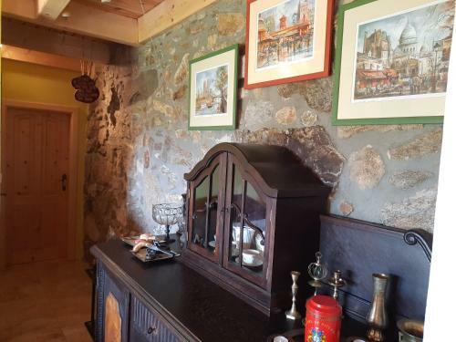 Apartamento Novohradsk� Hory - Pron�jem Na Samot? U Lesa