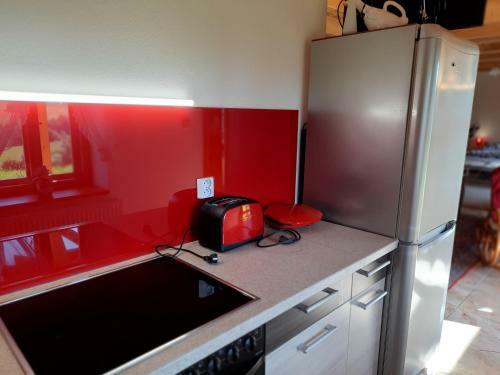 Apartamento Novohradsk� Hory - Pron�jem Na Samot? U Lesa