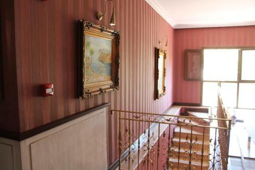 Bella View Art Boutique Hotel