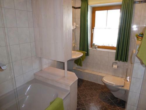 Hostal Pension Roseng�rtchen