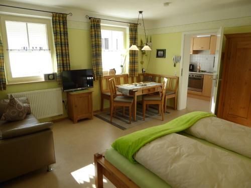 Hostal Pension Roseng�rtchen