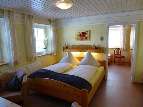 Hostal Pension Roseng�rtchen