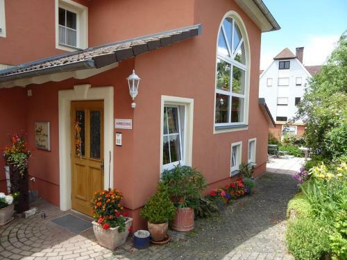 Hostal Pension Roseng�rtchen