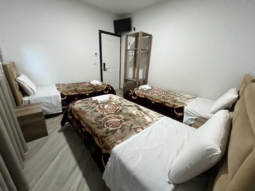 Hostal Elma Guest House
