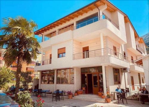 Hostal Elma Guest House