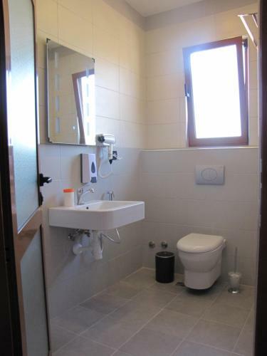 Hostal Joan Guesthouse