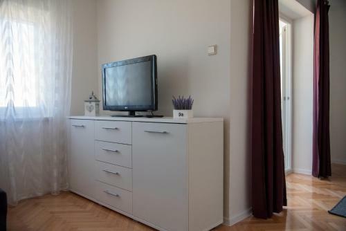 Apartman Ante
