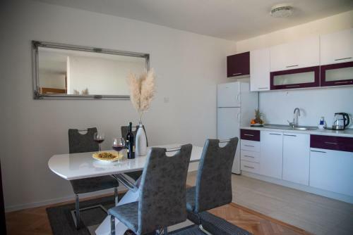Apartman Ante