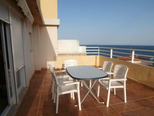 Apartamento Precioso �tico Con Piscina