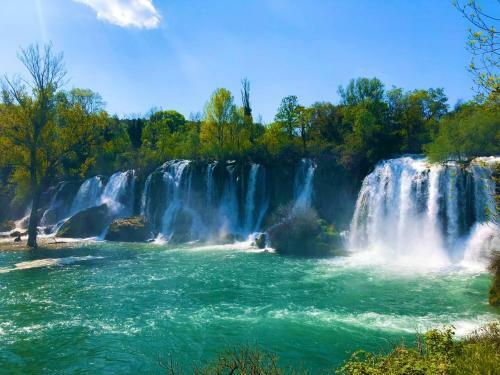Kristalni Slap Kravice