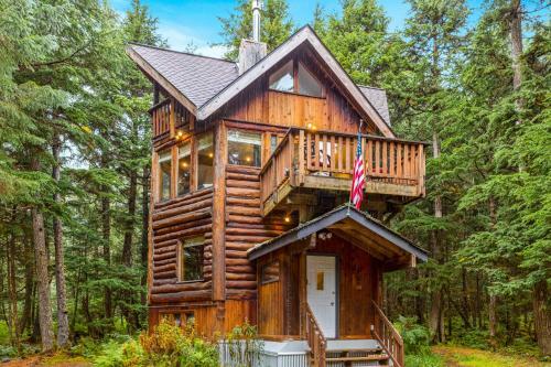 Cozy Tree & Ski House