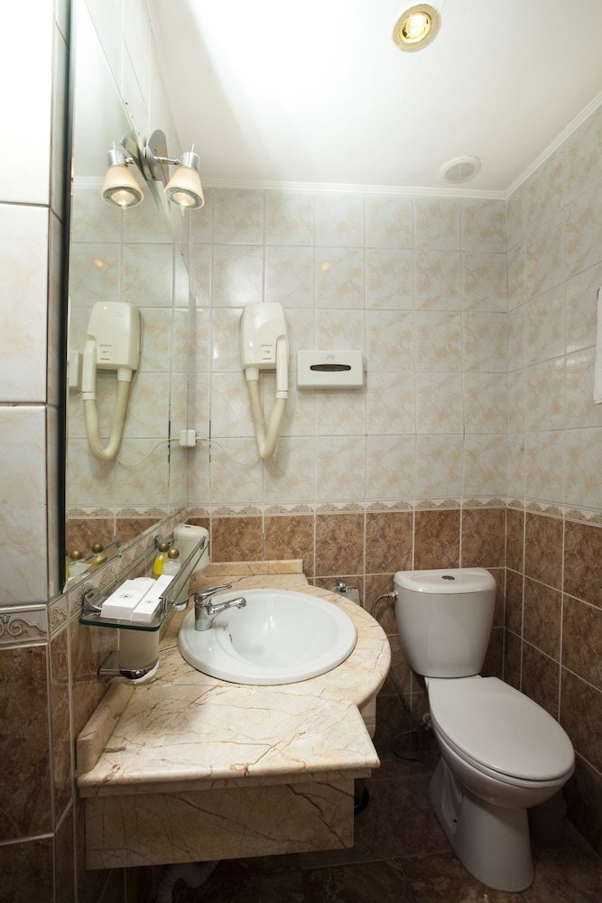 Business Hotel