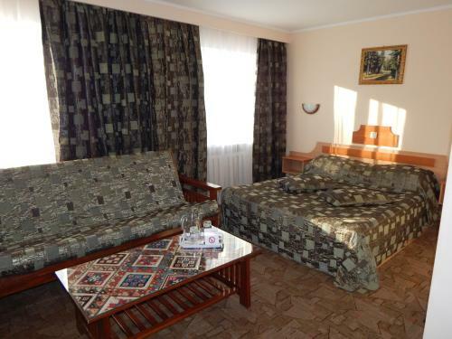 Ilek Hotel