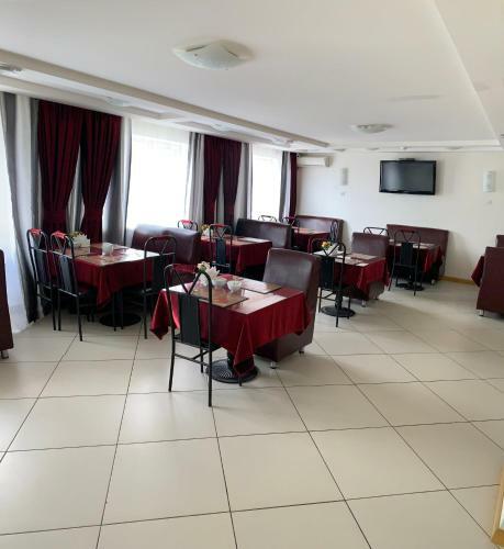 Ilek Hotel